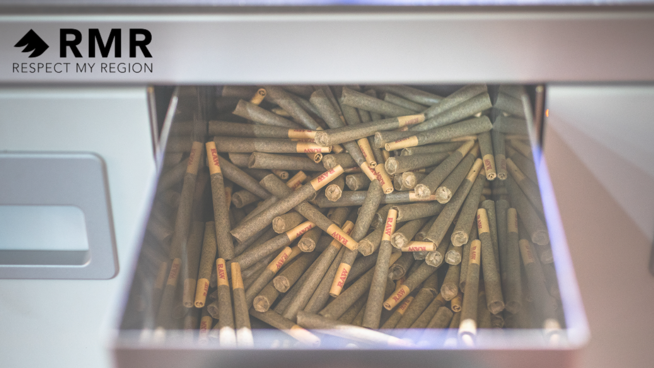 Why the Dutch Fold Changes the Smoking Experience